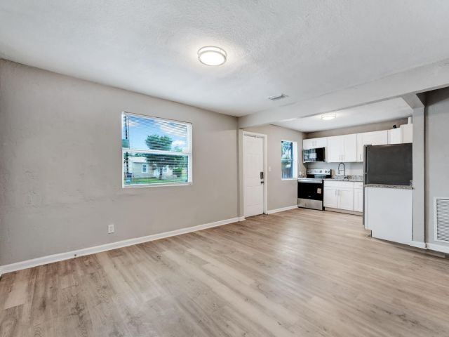 Home for rent at 172 W 15th Street 1 - photo 6893571