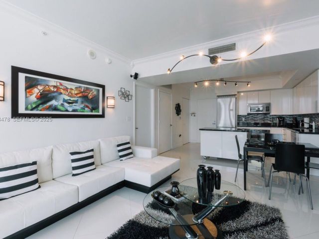 Apartment for sale  Unit #1512 - photo 6887196