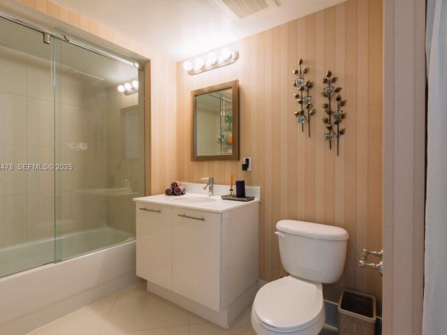 Apartment for sale  Unit #1512 - photo 6887198