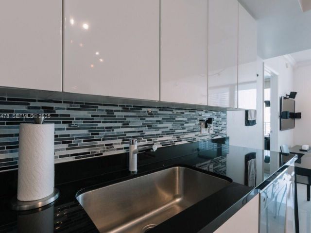 Apartment for sale  Unit #1512 - photo 6887199