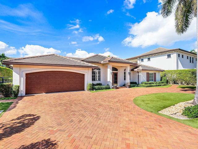 Home for rent at 2121 Areca Palm Road - photo 6894557