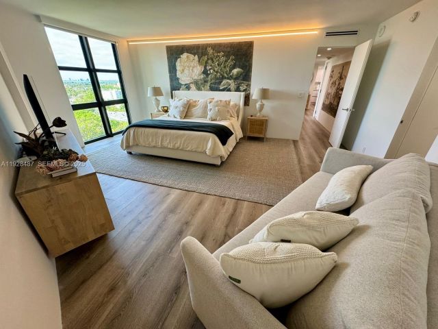 Apartment for rent  Unit #E1001 - photo 6883324