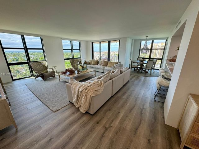 Apartment for rent  Unit #E1001 - photo 6883338