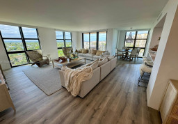 Apartment #E1001 at Towers of Key Biscayne