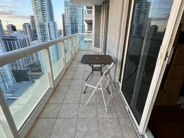 Apartment for sale  Unit #3807 - photo 7431713