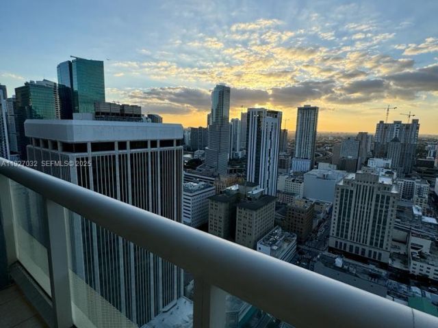 Apartment for sale  Unit #3807 - photo 7431715