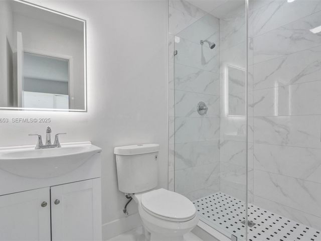 Home for sale at 1041 NE 169th St - photo 7445686