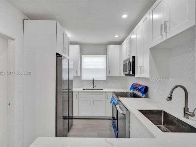 Home for sale at 1041 NE 169th St - photo 7445689