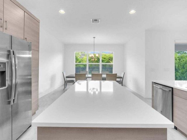 Home for rent at 15395 Green River Court - photo 6882566