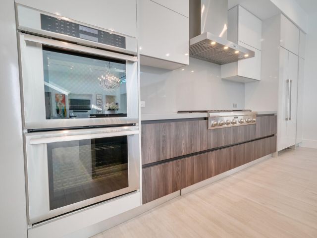 Home for rent at 4011 Bayview Drive - photo 6883649