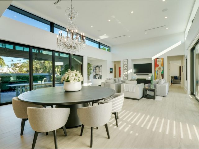 Home for rent at 4011 Bayview Drive - photo 6883654