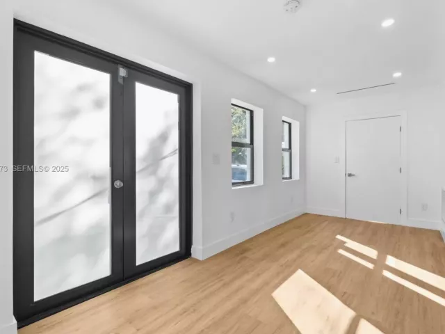 4-bedroom home for sale in Biscayne Park - 665 NE 117th st - MondialRealty