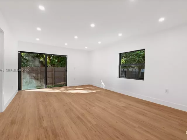 4-bedroom home for sale in Biscayne Park - 665 NE 117th st - MondialRealty