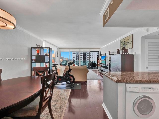 Apartment for rent  Unit #1436 (Available May 1st) - photo 6882322