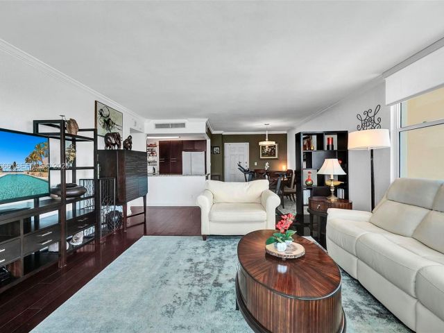 Apartment for rent  Unit #1436 (Available May 1st) - photo 6882326