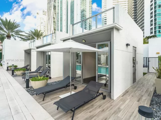 condo for sale in Miami - 851 NE 1st Ave Cabana 15 - MondialRealty