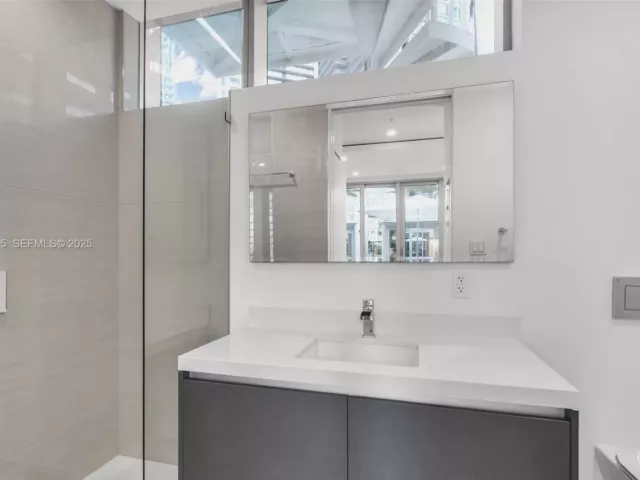 condo for sale in Miami - 851 NE 1st Ave Cabana 15 - MondialRealty