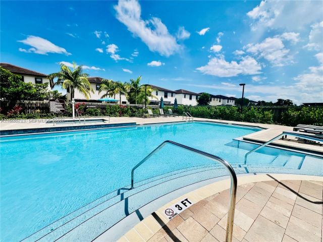 3-bedroom home for rent in Homestead - 25532 SW 108th Ave 0 - MondialRealty