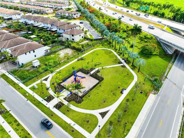 3-bedroom home for rent in Homestead - 25532 SW 108th Ave 0 - MondialRealty