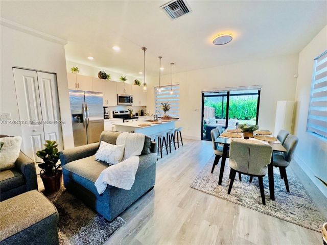 3-bedroom home for rent in Homestead - 25532 SW 108th Ave 0 - MondialRealty