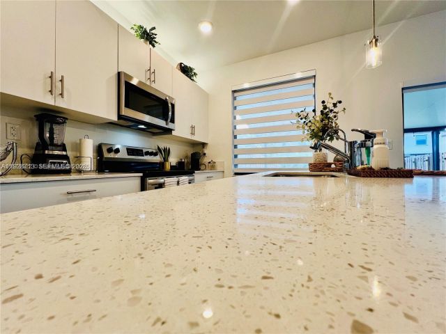 3-bedroom home for rent in Homestead - 25532 SW 108th Ave 0 - MondialRealty