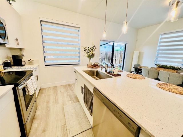 3-bedroom home for rent in Homestead - 25532 SW 108th Ave 0 - MondialRealty