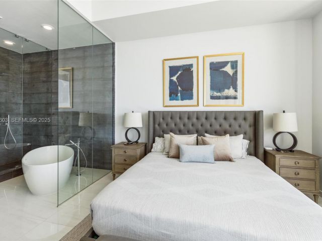 Apartment for sale  Unit #PH5303 - photo 6882900