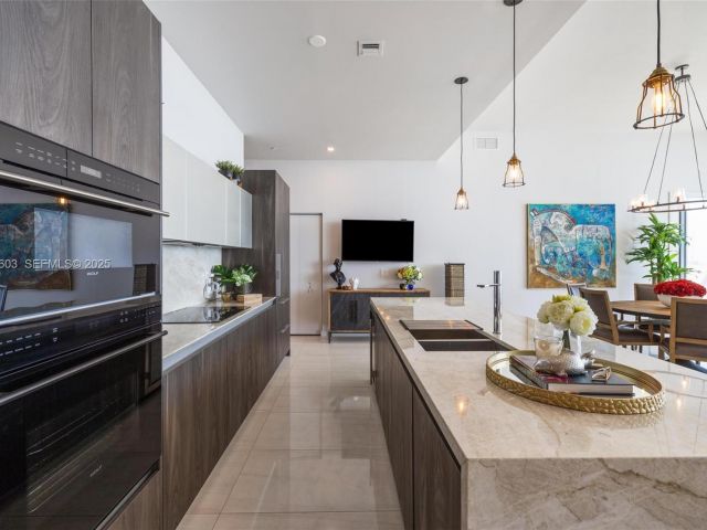 Apartment for sale  Unit #PH5303 - photo 6882905