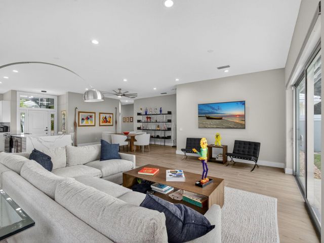 Home for rent at 945 Bear Island Circle - photo 6893827