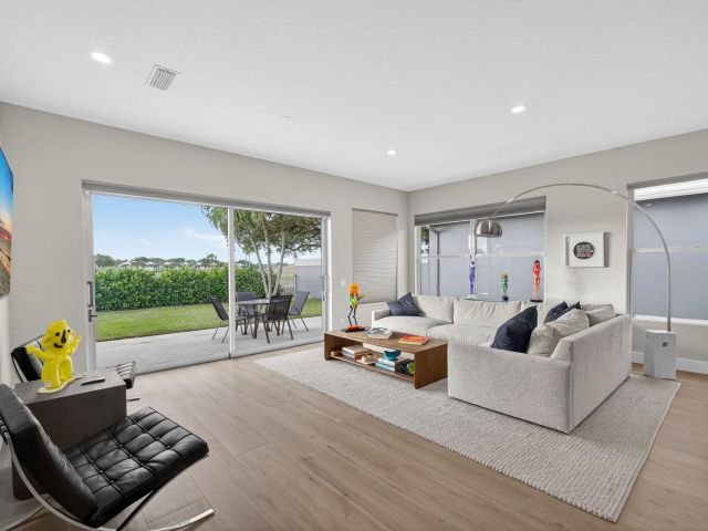 Home for rent at 945 Bear Island Circle - photo 6893829