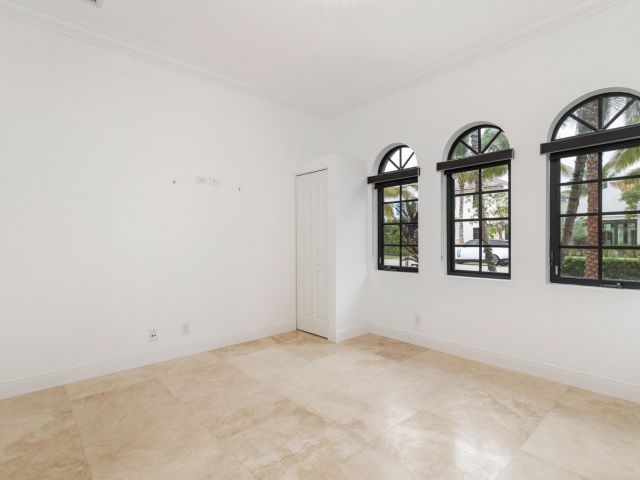 Home for sale at 216 Summa Street - photo 6893730