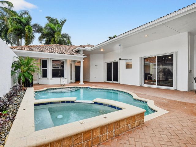 Home for sale at 8030 Laurel Ridge Court - photo 6887853