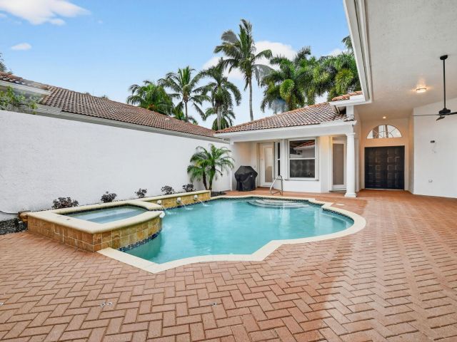 Home for sale at 8030 Laurel Ridge Court - photo 6887854