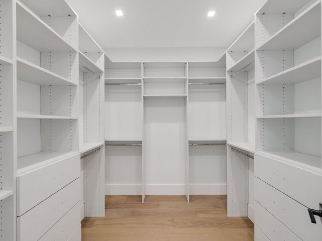 Home for sale at 209 NE 5th Street - photo 6887651