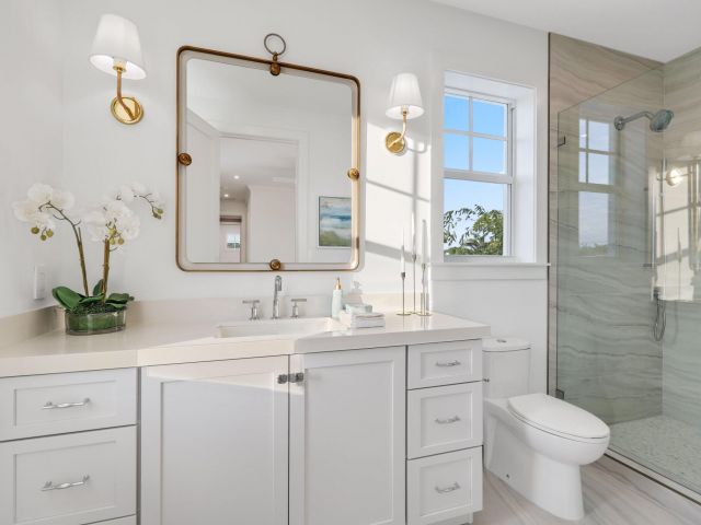 Home for sale at 209 NE 5th Street - photo 6887653