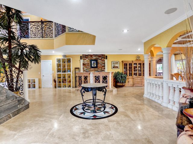 Home for rent at 600 Circle Drive - photo 6893317