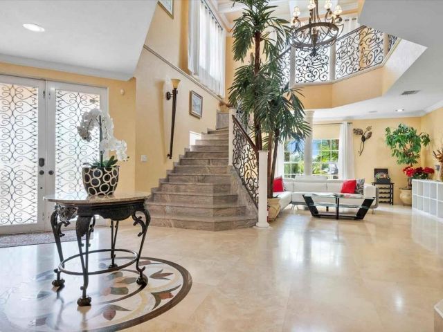 Home for rent at 600 Circle Drive - photo 6893318