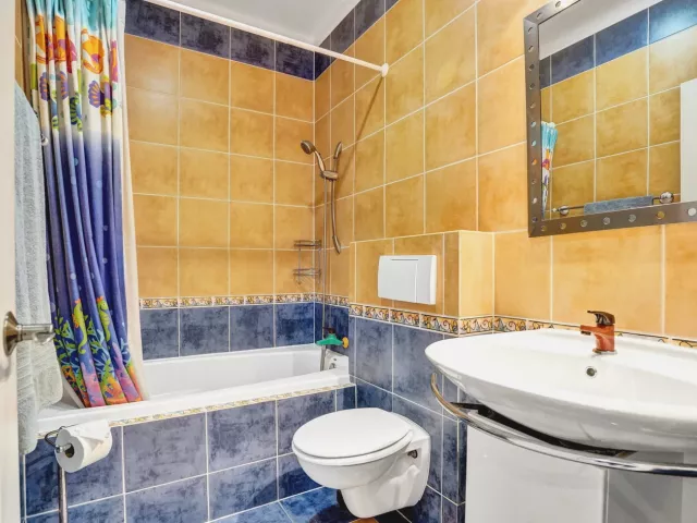 6-bedroom home for rent in Pompano Beach - 600 Circle Drive - MondialRealty