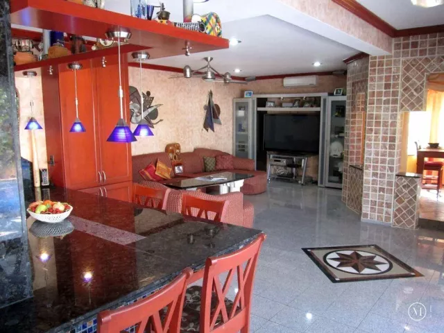 6-bedroom home for rent in Pompano Beach - 600 Circle Drive - MondialRealty