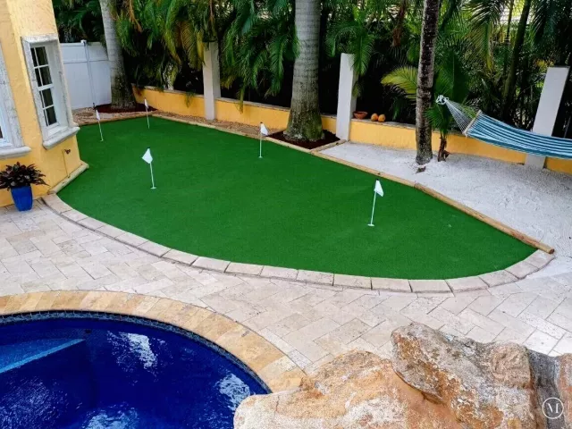 6-bedroom home for rent in Pompano Beach - 600 Circle Drive - MondialRealty