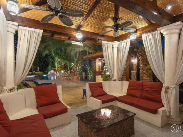 6-bedroom home for rent in Pompano Beach - 600 Circle Drive - MondialRealty