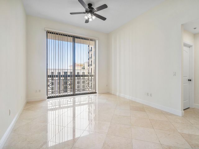 Apartment for rent  Unit #1510 - photo 6887673