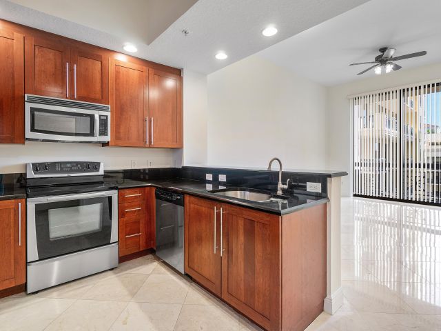 Apartment for rent  Unit #1510 - photo 6930299