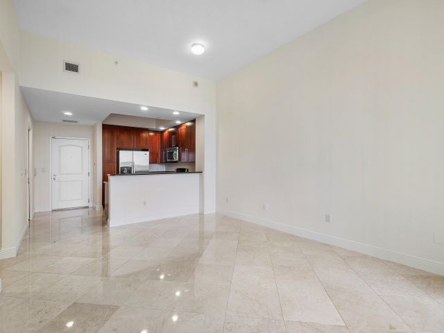 Apartment for rent  Unit #1510 - photo 6930300