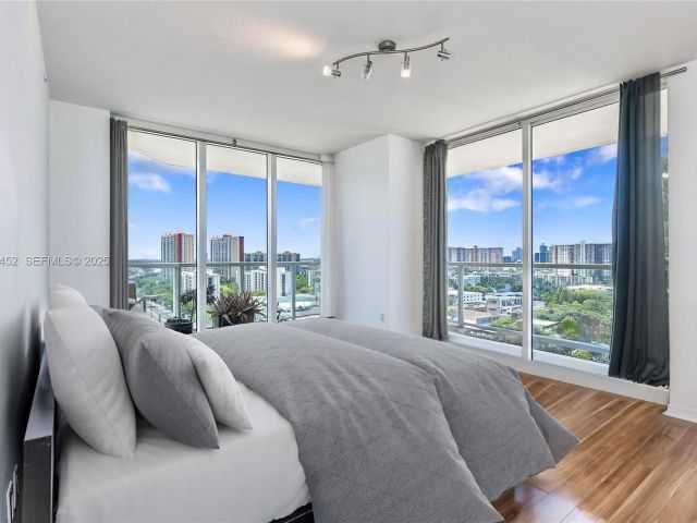 Apartment for rent  Unit #1507 - photo 6887176