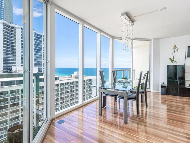 Apartment for rent  Unit #1507 - photo 6887184