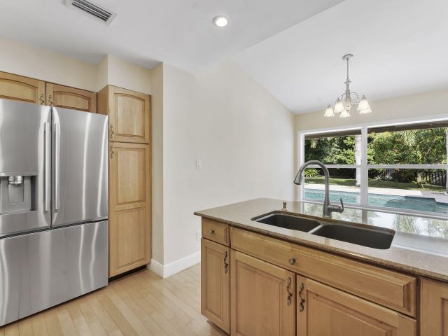 Home for sale at 2415 NW 31st Street - photo 6894487