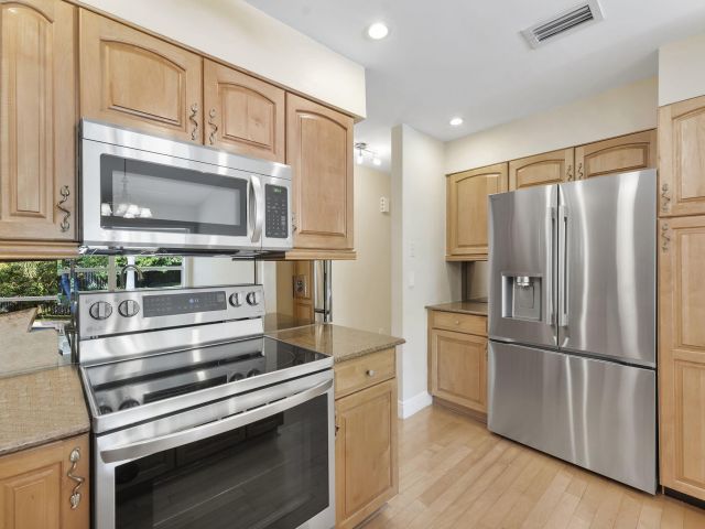 Home for sale at 2415 NW 31st Street - photo 6894488