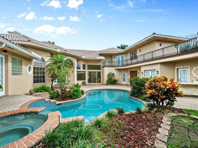 Home for sale at 3241 NW 63rd Street - photo 6894339