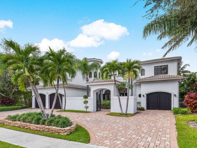 Home for sale at 17685 Circle Pond Court - photo 6894588